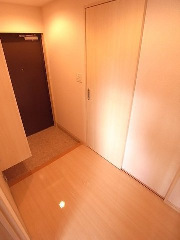 カルティス天神南の玄関