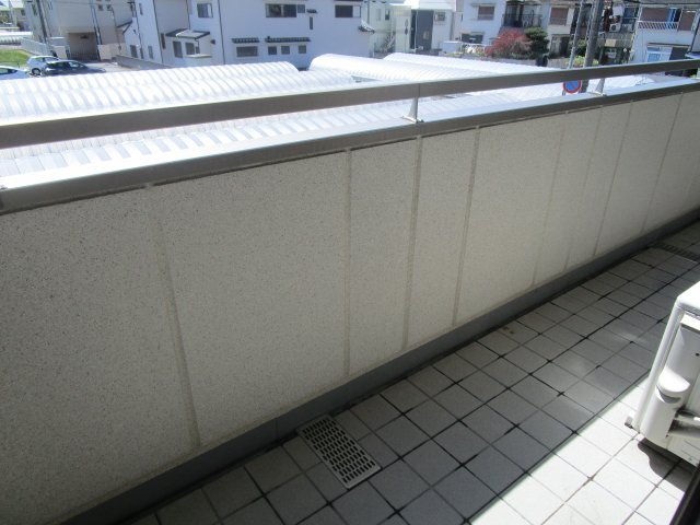 へーベルメゾン西明石1のバルコニー