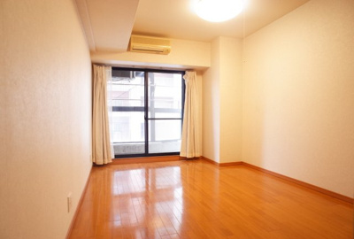 【寝室】 | ウエストクイーンズ | 洋室