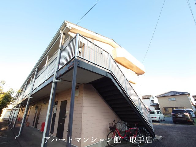 コーポウィスタリアＢの外観
