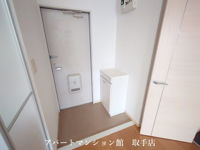 コーポウィスタリアＢの玄関