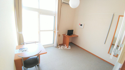 【居間・リビング】 | TOUGH | 同タイプ室内