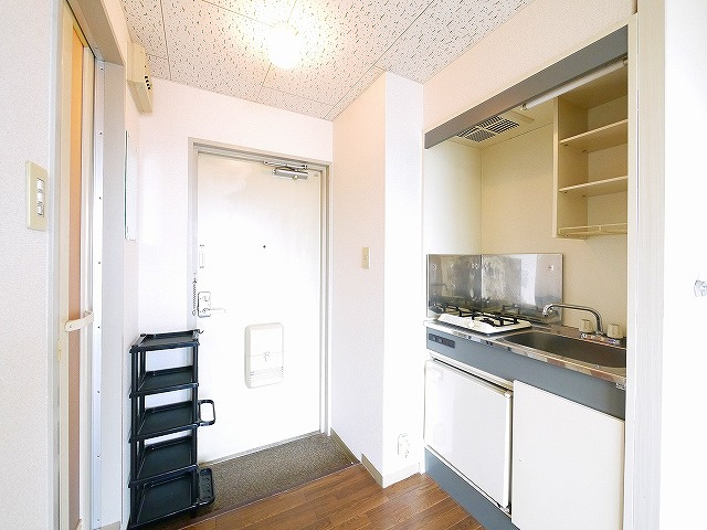 ジュネス神殿のキッチン