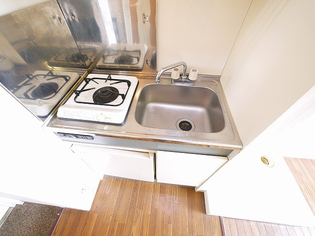 ジュネス神殿のキッチン