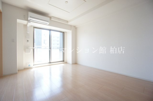 エターナルコートおおたかの森の居間・リビング