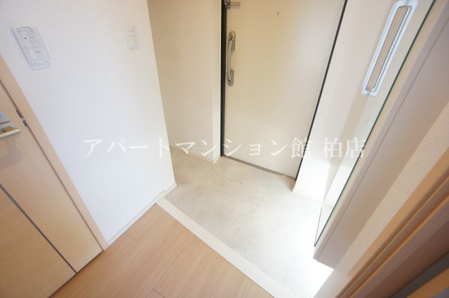 エターナルコートおおたかの森の玄関
