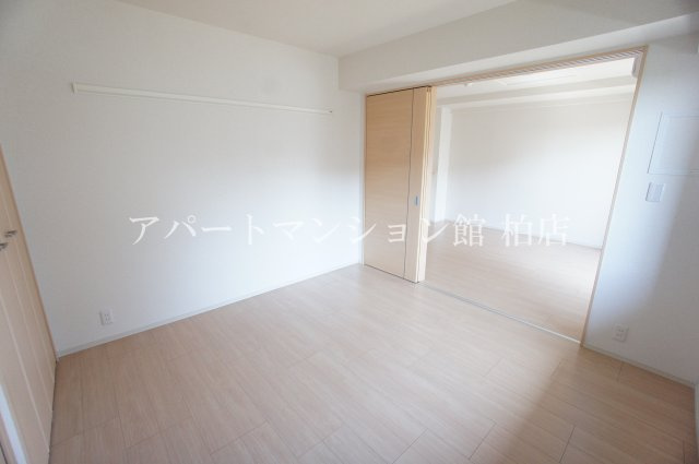 エターナルコートおおたかの森の居間・リビング