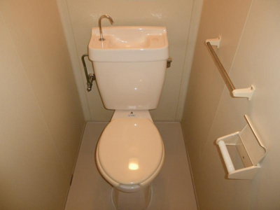 【トイレ】 | コラール小松