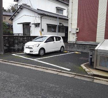 【駐車場】 | リンデンハウス