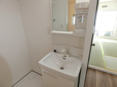 【洗面所】 | ファミール天王森