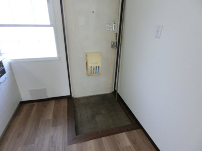 【玄関】 | ファミール天王森