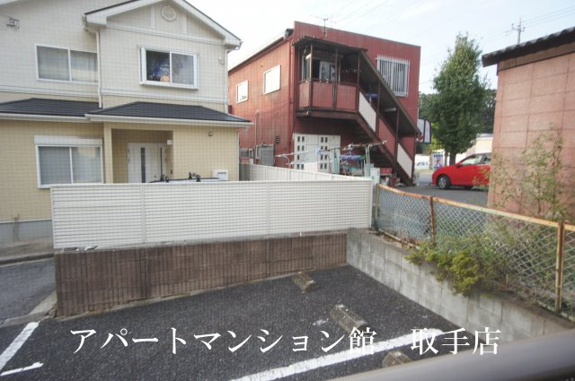 クリーンオオシカの駐車場