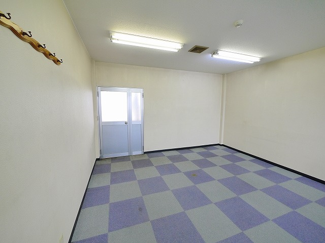 大和第3ビルの内装