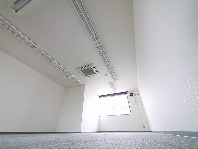 大和本社ビル別館の内装