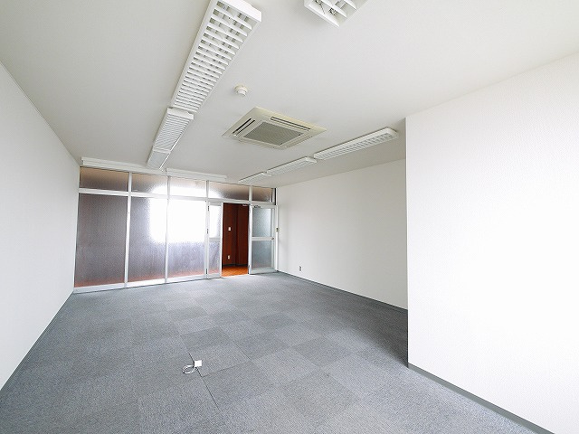 大和本社ビル別館の内装