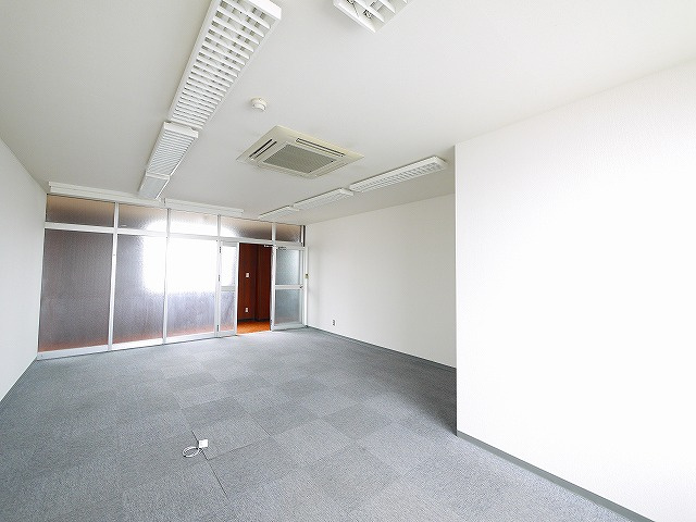 大和本社ビル別館の内装