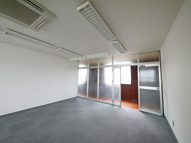 大和本社ビル別館の内装