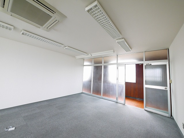 大和本社ビル別館の内装