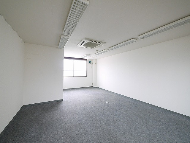 大和本社ビル別館の内装