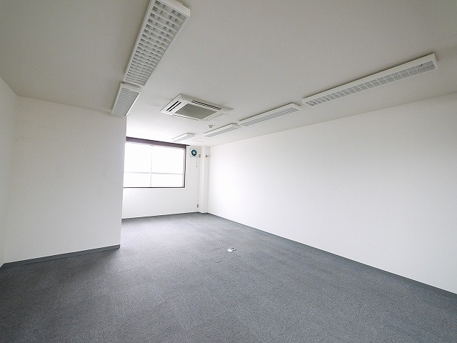 大和本社ビル別館の内装