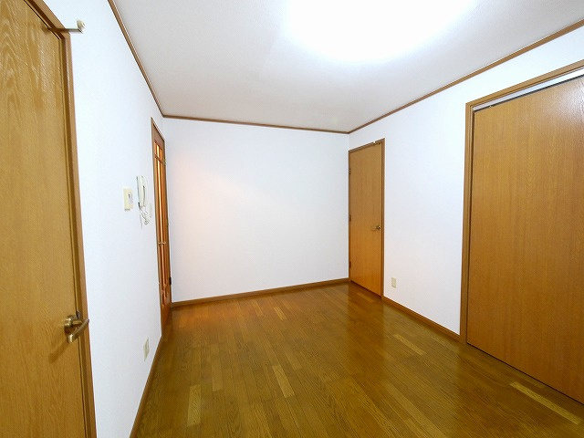 サン・イックスの居間・リビング|ゆったりとした居間です