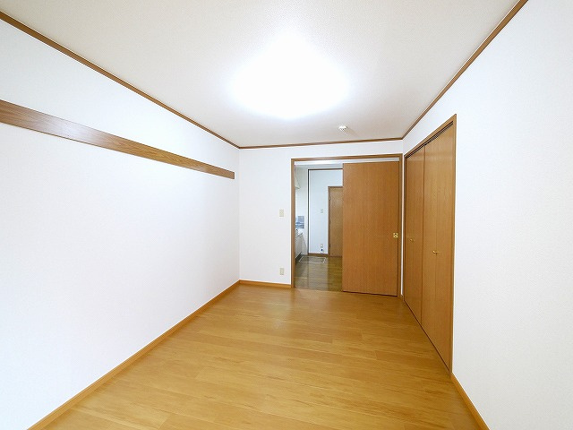 サン・イックスの洋室|コンパクトで使いやすい洋室です