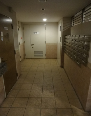 【エントランス】 | ライオンズマンション鶯谷第７