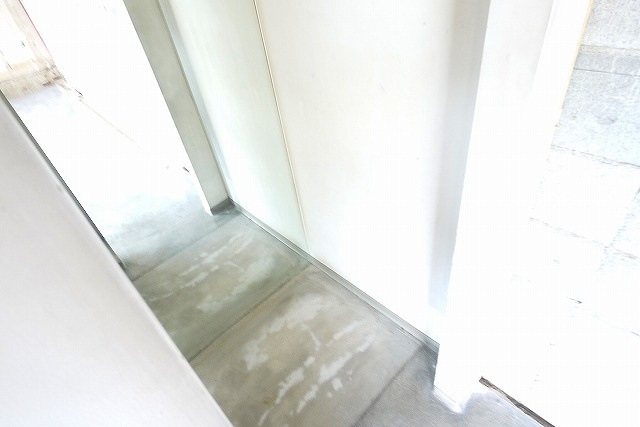 奥田ビルの内装