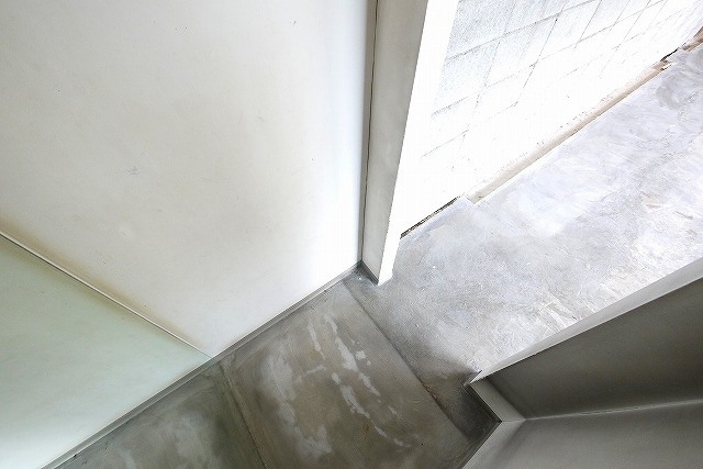 奥田ビルの内装