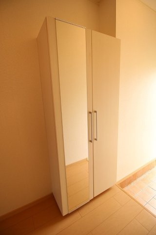 グリーンシティⅠの収納|玄関収納です