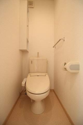 グリーンシティⅠのトイレ|落ち着いたトイレです