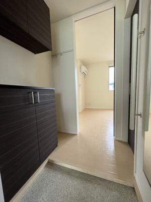 【玄関】 | ベニールシャルマン