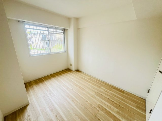 メルヴェーユ桃山台の独立洗面台