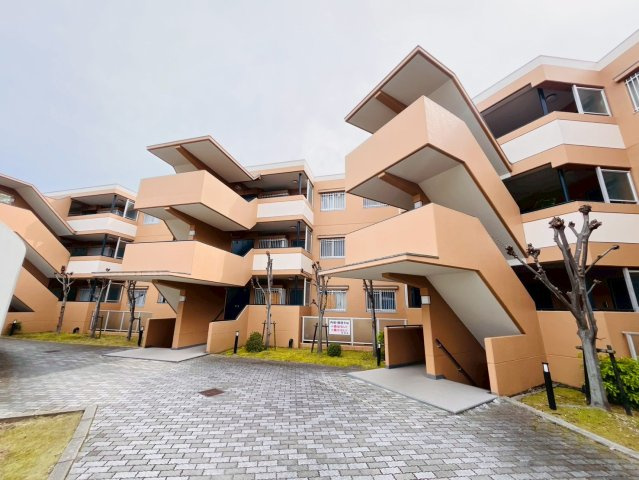 メルヴェーユ桃山台の外観