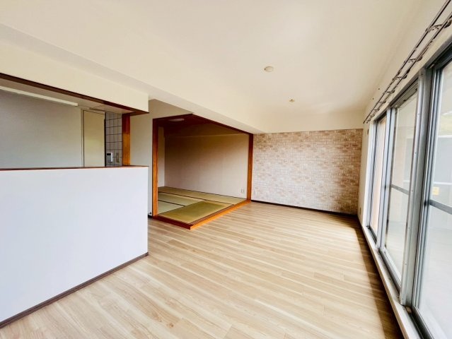 メルヴェーユ桃山台の洋室