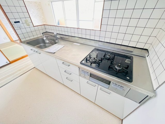 メルヴェーユ桃山台のキッチン