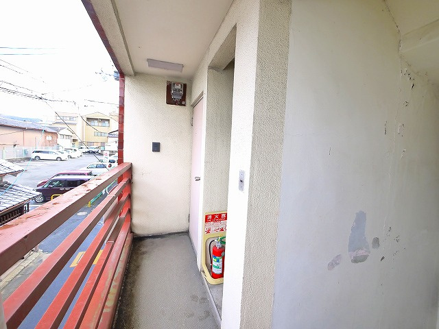 中嶌ビルのエントランス|落ち着いたエントランスです