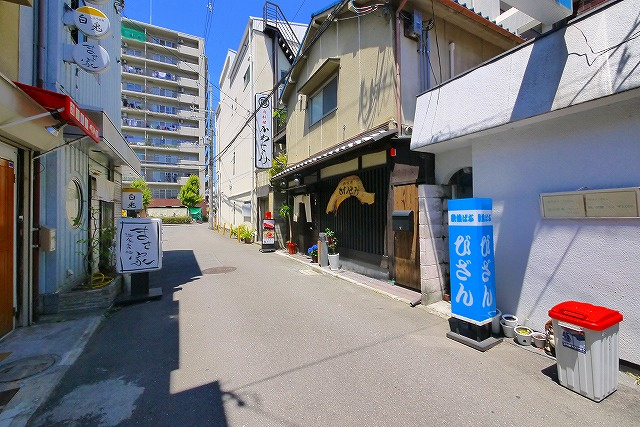 三条宮前町貸店舗の周辺