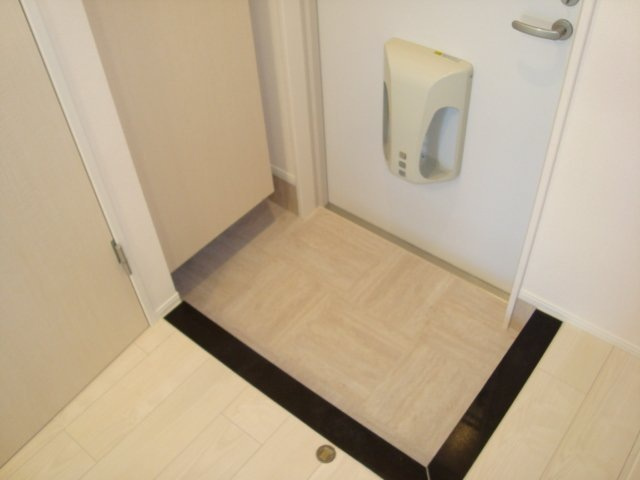 ストーン　フィールドの玄関