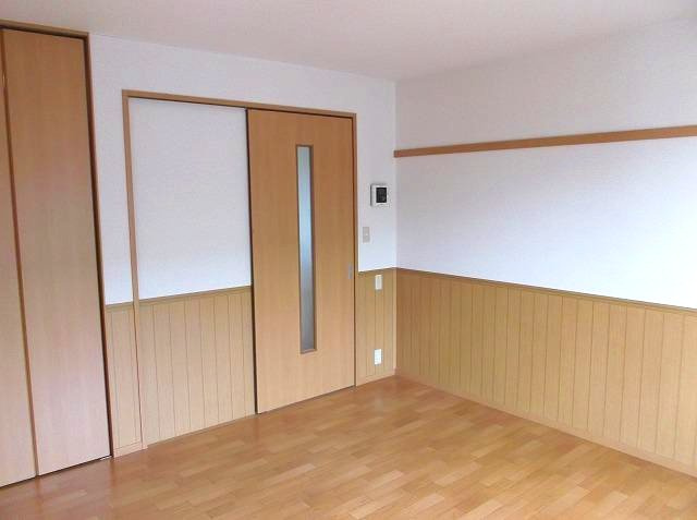 【洋室】 | パインヒルズＡ