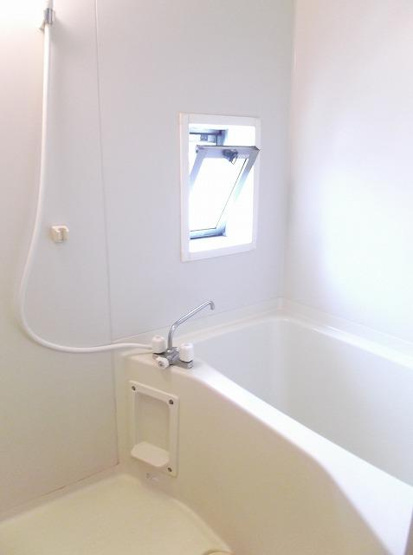 【浴室】 | パインヒルズＡ