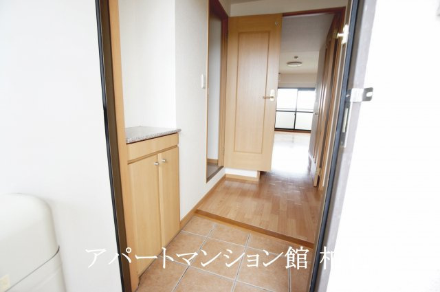 グランヒルズの玄関