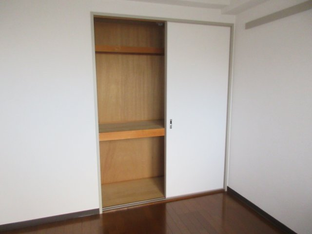 エンゼラート明石の収納