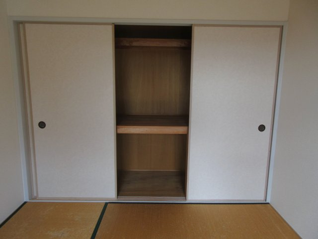 エンゼラート明石の収納