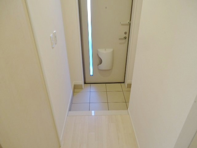 Calme BonheurⅠの玄関