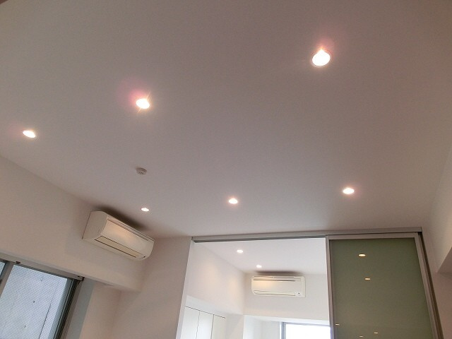 ラドゥセール浅草橋の内装|ダウンライト照明です