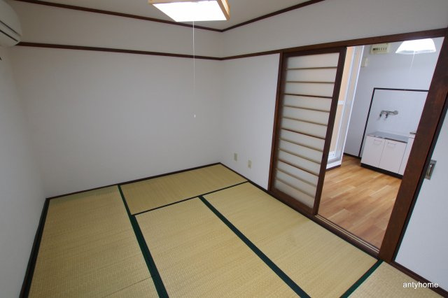 天神橋カエデハイツ　仲介手数料無料の和室