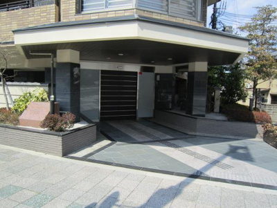 【エントランス】 | Brillia京都岡崎