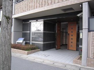 【エントランス】