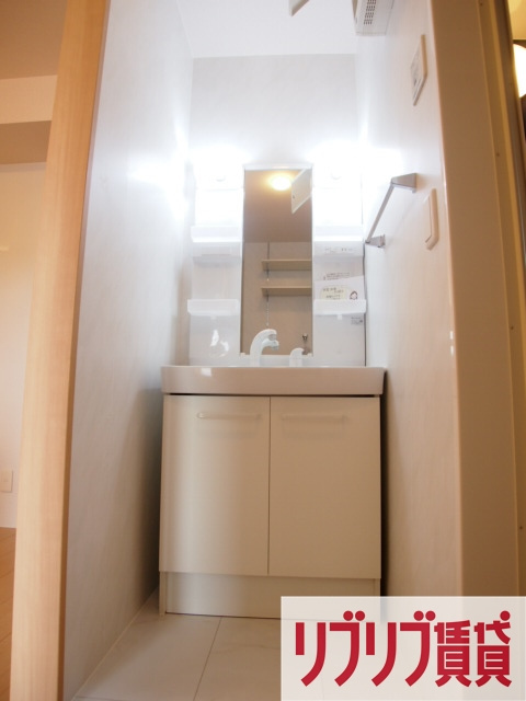 べべソラーナの独立洗面台